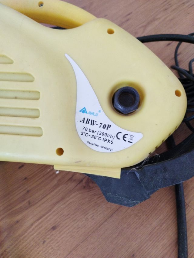 Escarcher Agua a Presion