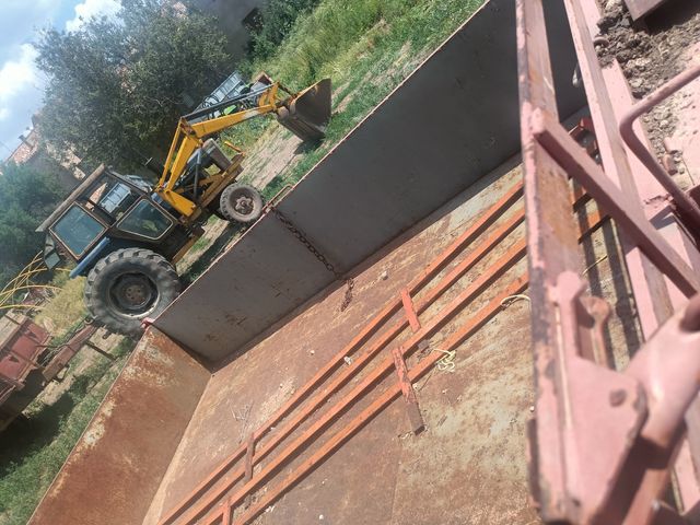 Rimorchio per trattore