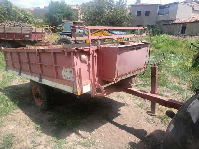 Rimorchio per trattore