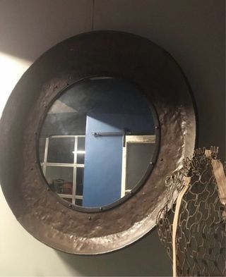 Marco redondo vintage de espejo grande