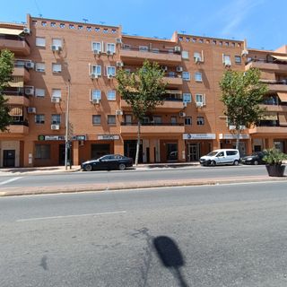 se cambia piso por parcela chalet....