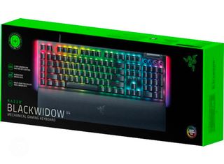Teclado Razer Blackwidow V4 EXCELENTE