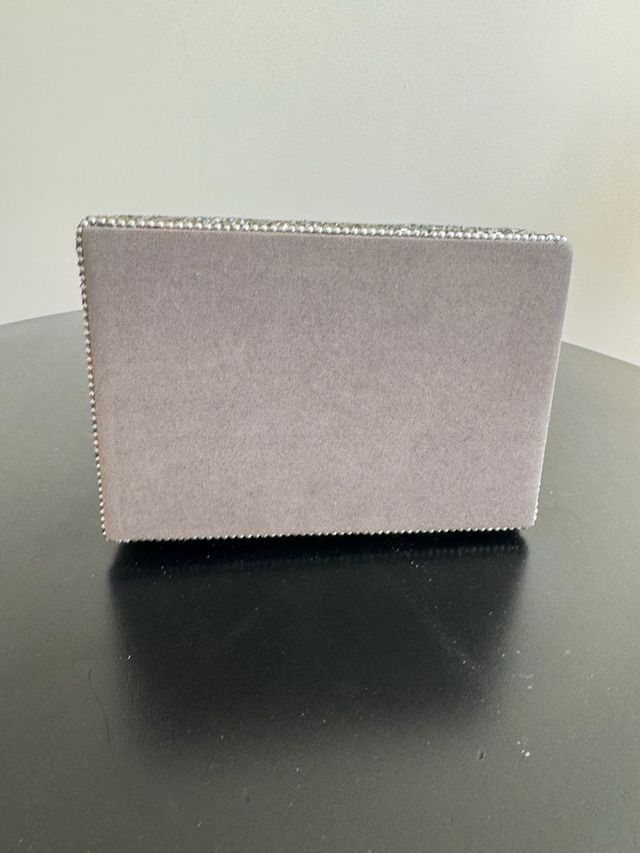 Caja decorativa o joyero