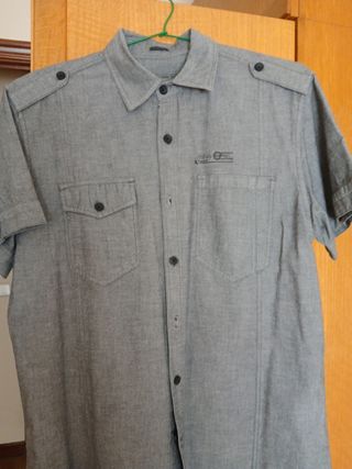 Camisa gris 