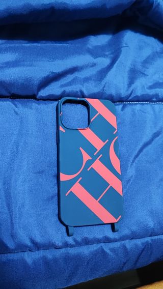 Funda Carolina Herrera iPhone 13 Pro y Pro Max 