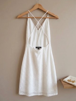 Vestido blanco ibicenco corto NUEVO | Mango