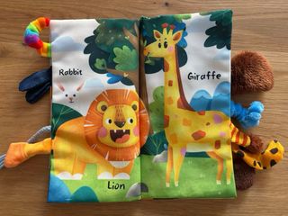 Jungle tails & marine animals