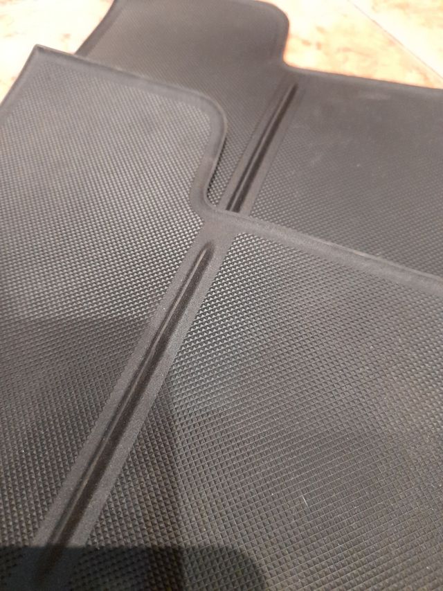 Alfombrilla consola central Ford Kuga 2023/2024