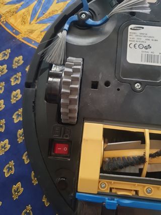 ROBOT ASPIRADOR SANSUNG SR8730