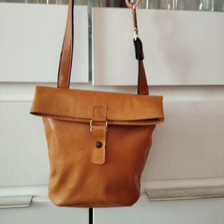 Bolso de cuero 