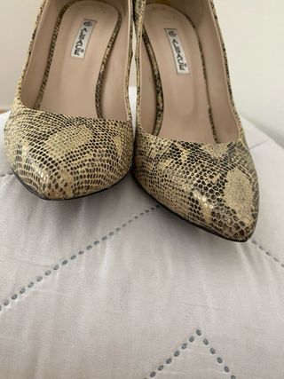 Tacones piel T.38