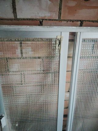  ventana aluminio color gris