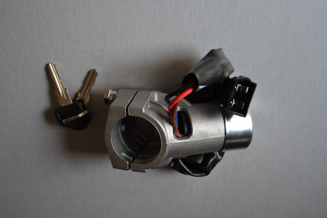 Seat 124 y 1430 clausor arranque