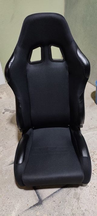 Asientos tipo Recaro
