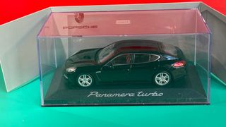 Porsche Panamera Turbo - Minichamps 1/43