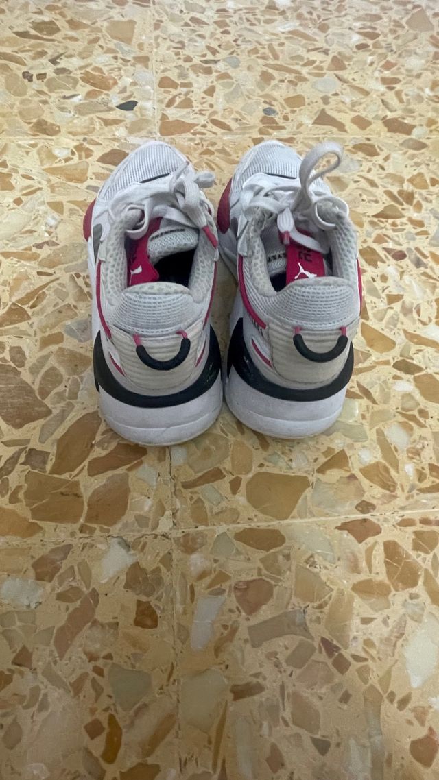 Scarpe Puma da donna