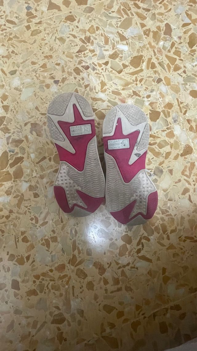 Scarpe Puma da donna