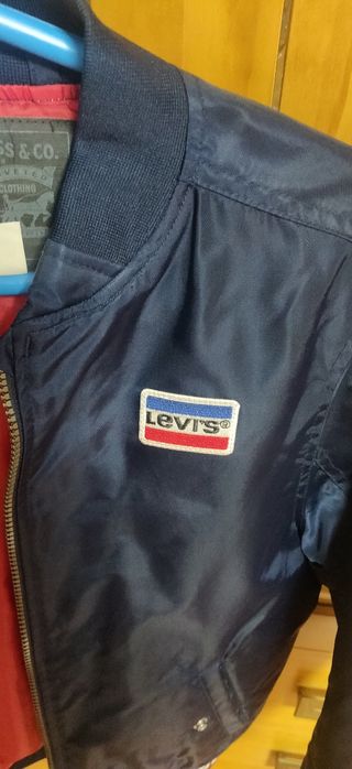 Chaqueta levis