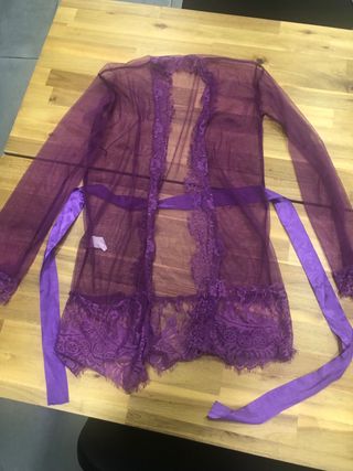 Bata sexy violeta