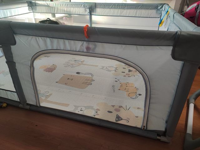 Parco giochi per bambini