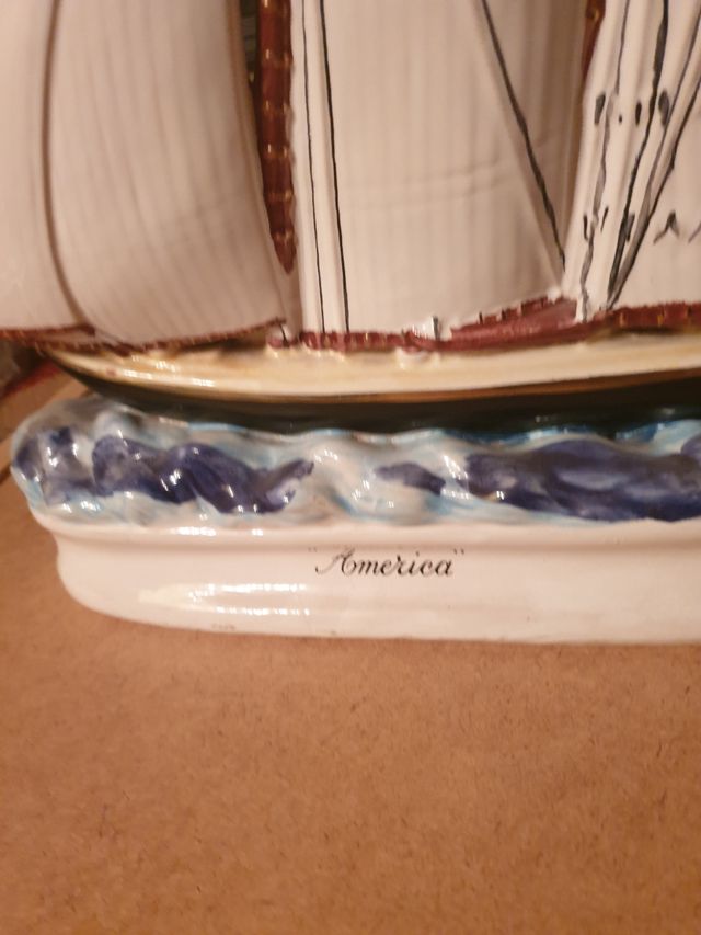 Soprammobile vintage porta liquore