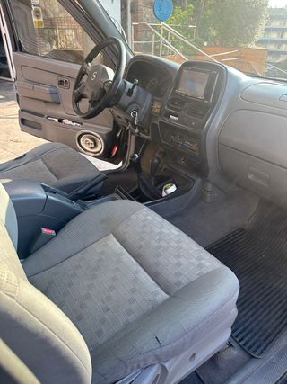 Nissan Navara 2004