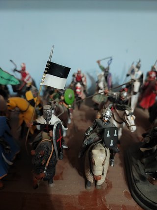 Caballería medieval plomo