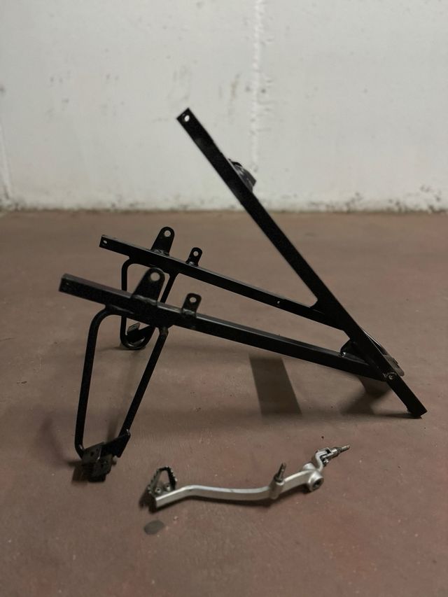 Subchasis + pedal freno