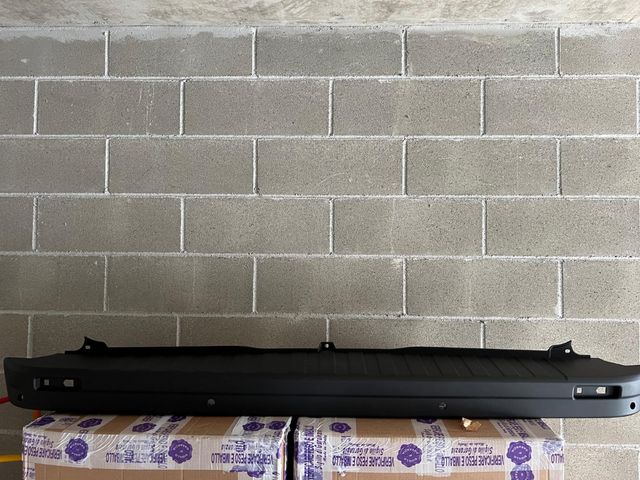 Paraurti posteriore per Opel Vivaro 2016