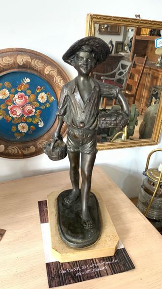 Statua del  XX secolo