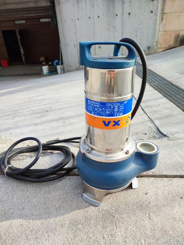 Bomba sumergible pedrollo vx