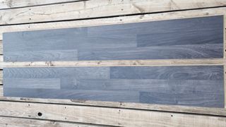 Suelo laminado Pergo.