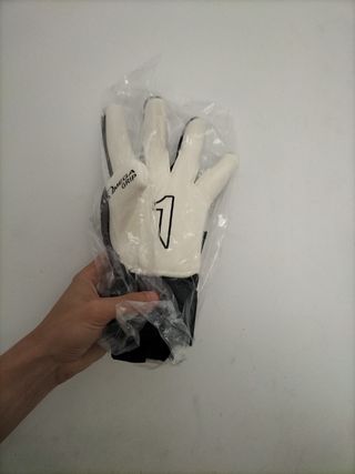 Guantes portero rinat 