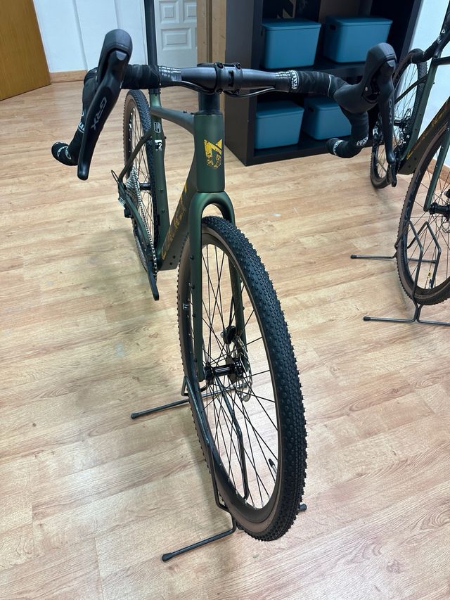 Gravel Coluer Arenal 6.2 Monoplato GRX