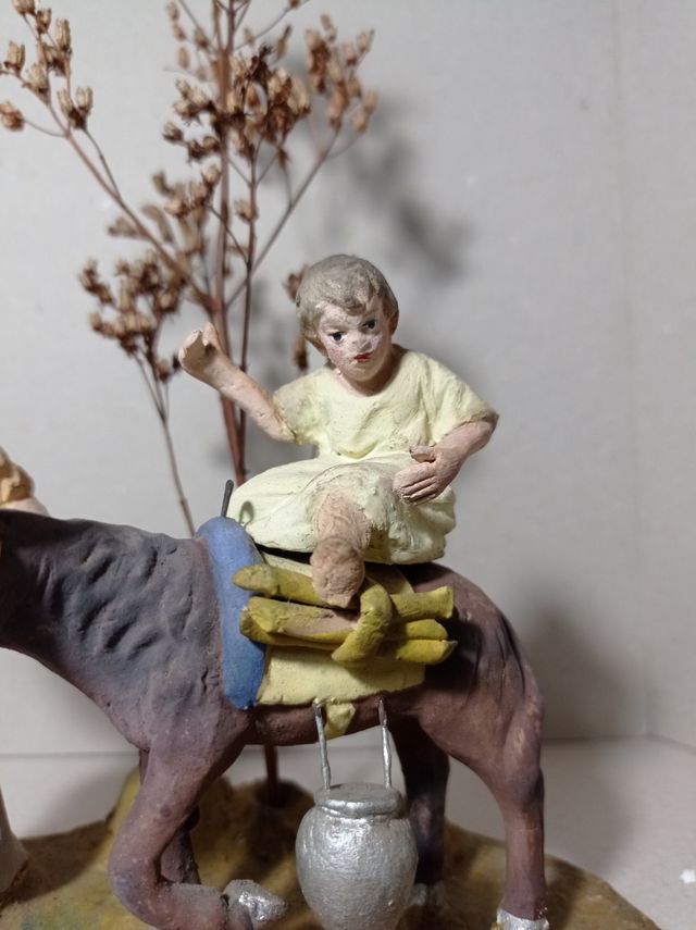 Figura belén, Ortigas, pastor burro