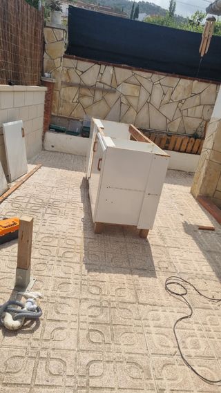 Fontanero, frigorista, electricista