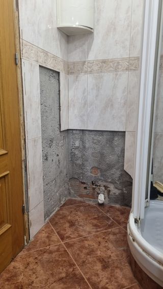 Fontanero, frigorista, electricista