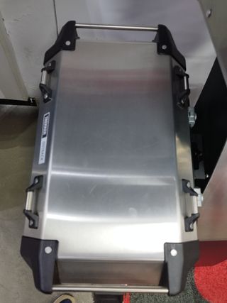 MALETA LATERAL TREKKER 48lts