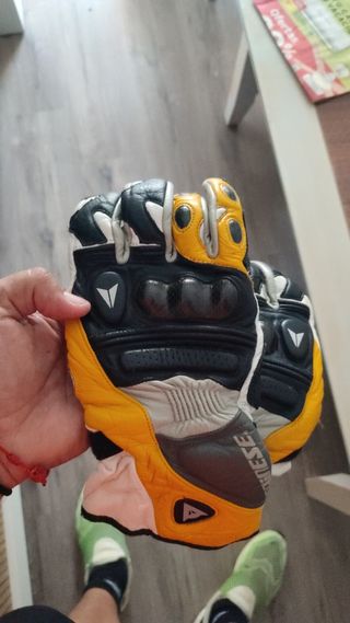 Traje,guantes dainese y botas Sidi 