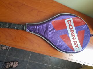 Raqueta tenis con funda