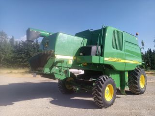 Se vende cosechadoras John Deere 9560
