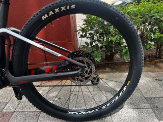 Mondraker f podium