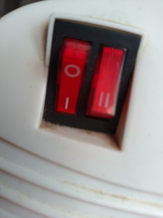 Calentadora pequeña pero potente con termostato