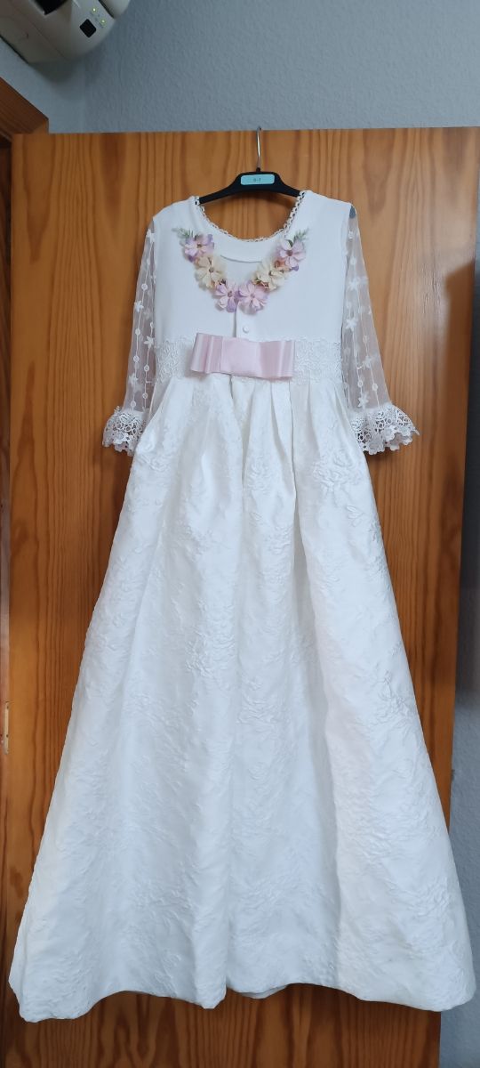 Traje comuñon confeccionado," imitación"