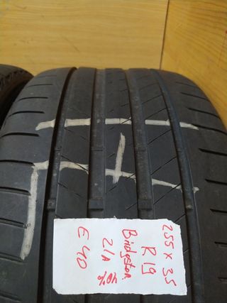 Neumáticos 255/35 R-19 Bridgestone