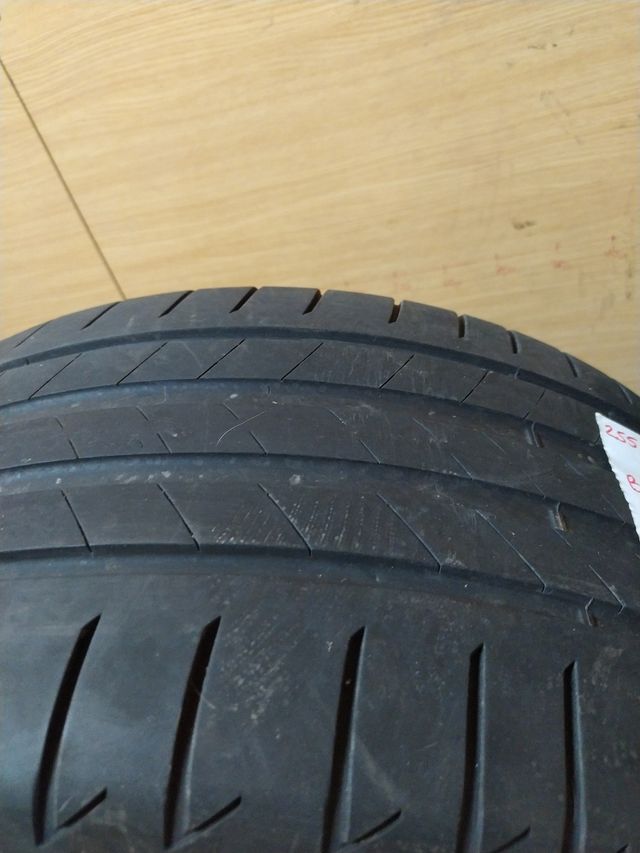 Neumáticos 255/35 R-19 Bridgestone