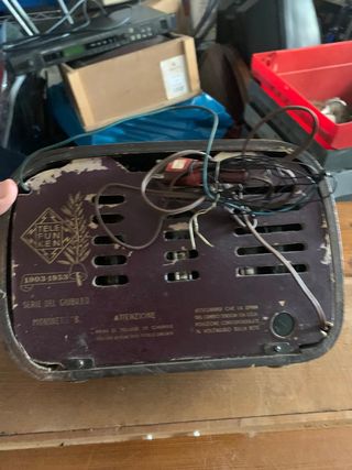 Radio bachelite marron vintage