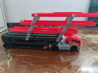 Camión transportador coches Hotweels