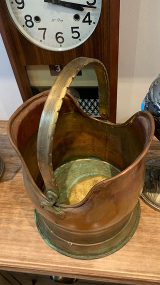 Antico vaso da carbone fine 800