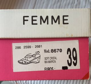 Sandalia de señora en piel